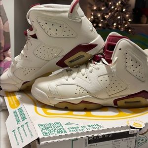 Jordan 6 maroon 2015(no box)
